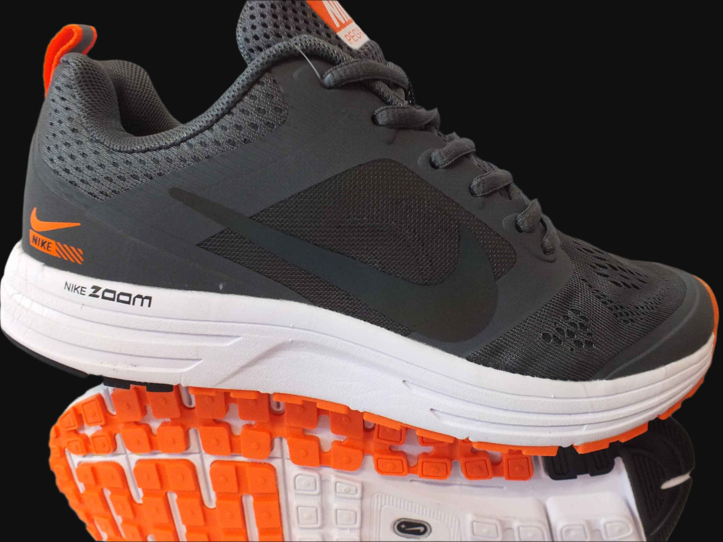 Чоловічі кросівки Nike ZOOM PEGASUS 31 в наявності 42 44 45 розмір   00271