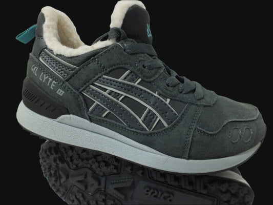 Зимові чоловічі кросівки ASICS GEL LYTE в наявності 37 38 розмір   Z00032